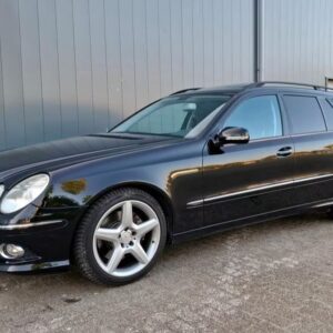 Mercedes-Benz E550 AMG